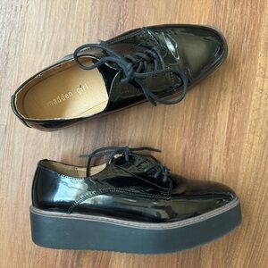 Women’s Madden Girl Shiny Platform Loafers Size 9.5